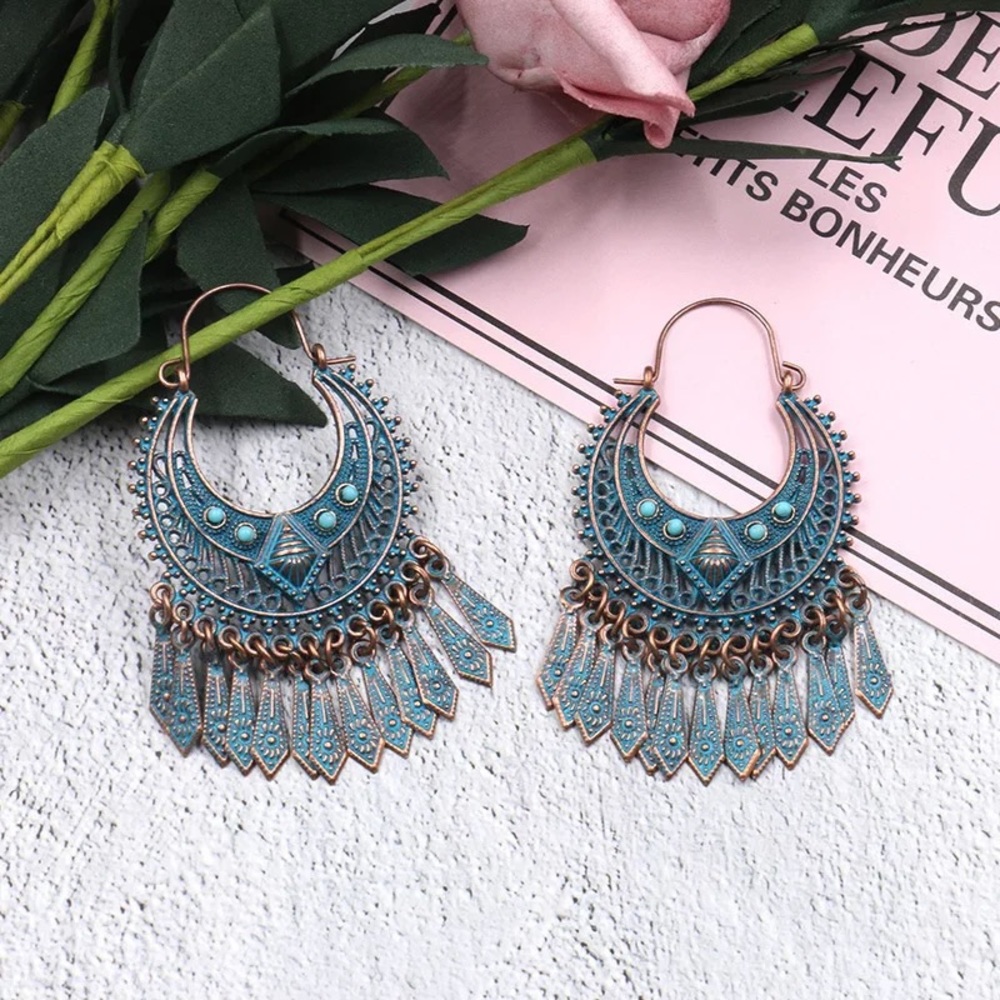 Ethnic Bronze Carved Turkish Earring For Women - Picture 4 of 6